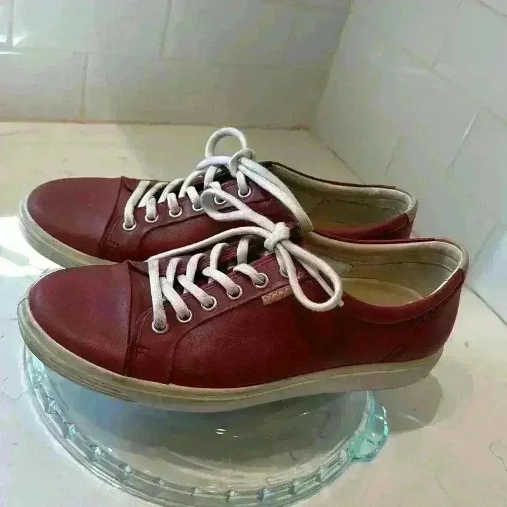 ECCO leather Women’s lace up shoes Red size 40
